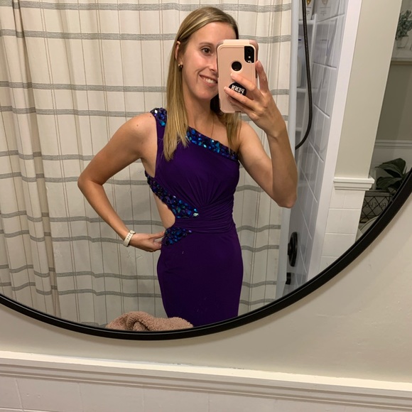 Deep Purple Prom Dress - Picture 5 of 9